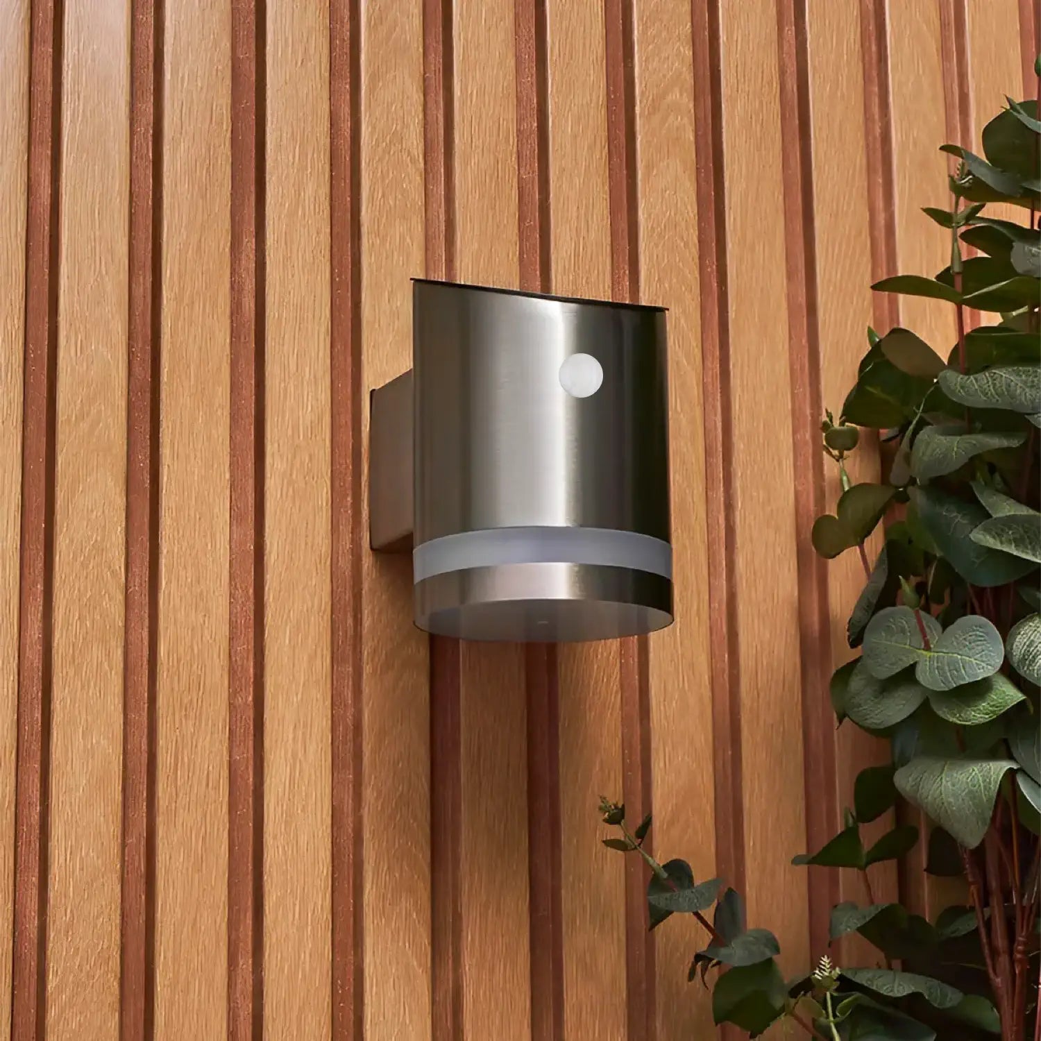 Solar Powered Sensor Outdoor Wall Light